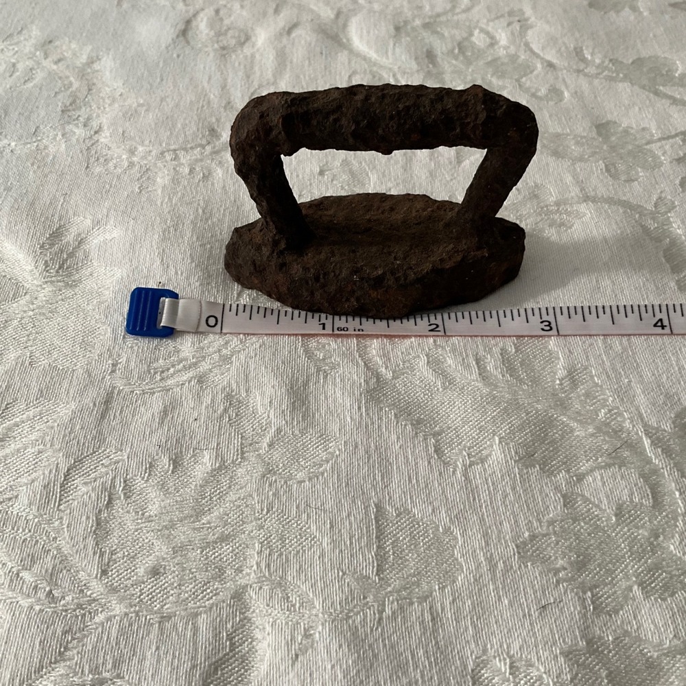Antique Miniature Sad Iron Doll Clothes Iron Rustic Farmhouse Decor‎ Rusty